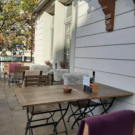 酒店 埃曼塔酒店 图恩
