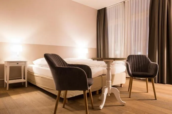 Hotel Emmental 3*